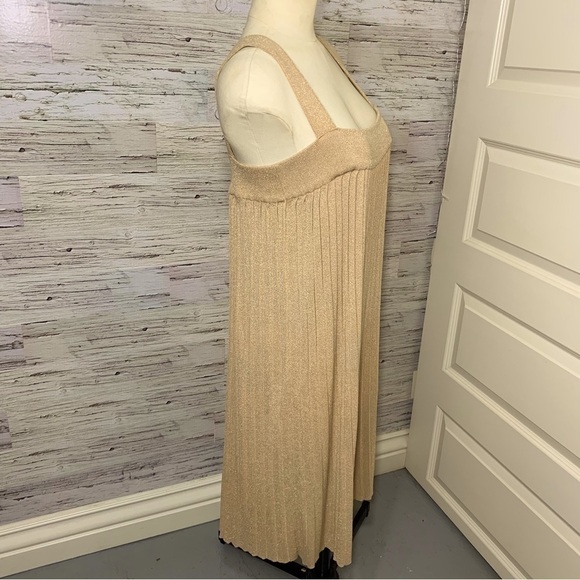 Gold Metallic Pleated Midi Dress Tight Knit Festive Relax fit Shoulder Staps L - Picture 6 of 8